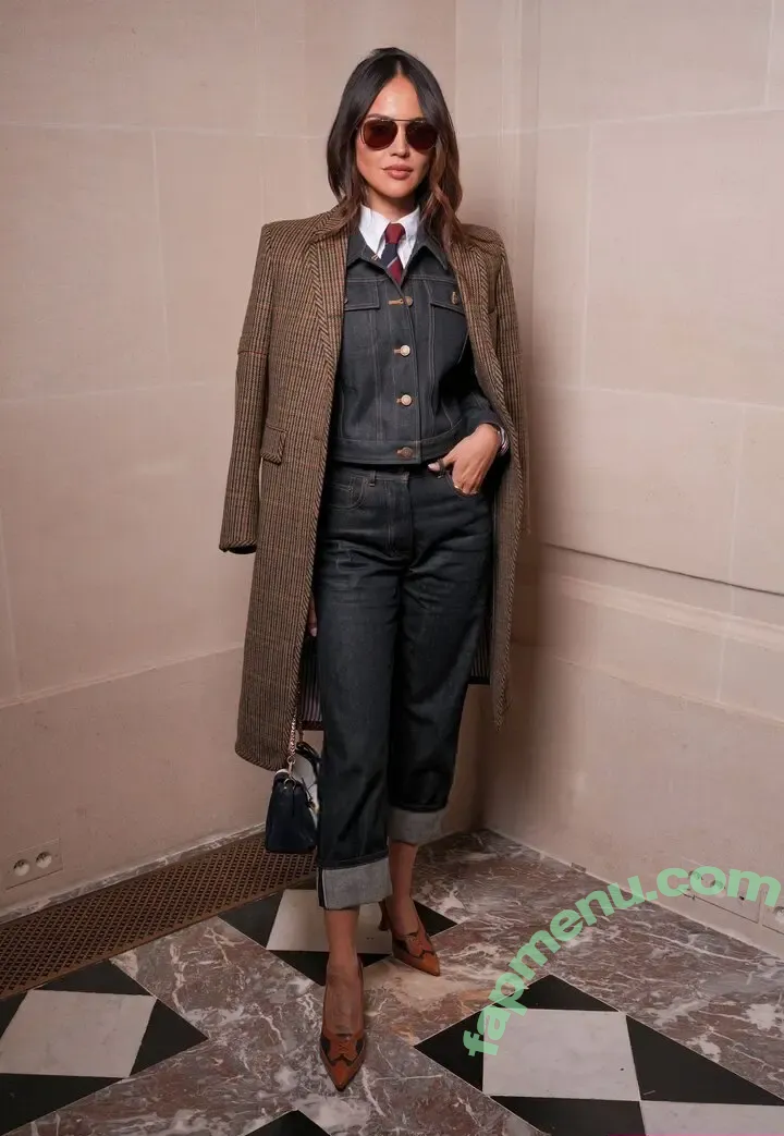 Eiza Gonzalez nude photo #2575 (eizagonzalez / elisagonz)