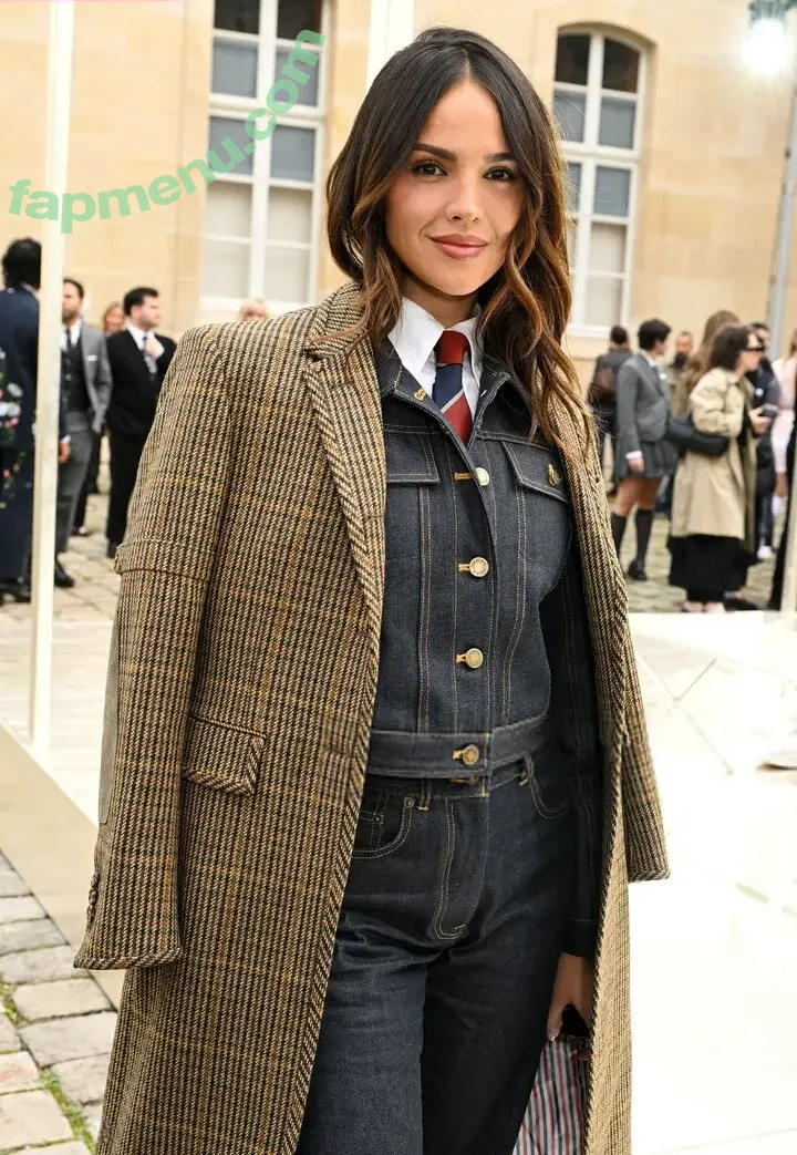 Eiza Gonzalez nude photo #2582 (eizagonzalez / elisagonz)