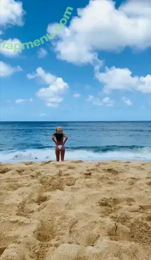 Eiza González / eizagonzalez / eizamusica nude photo #0043