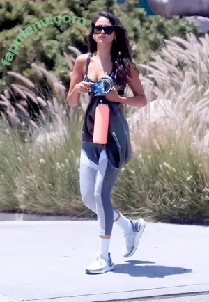 Eiza González / eizagonzalez / eizamusica nude photo #0252