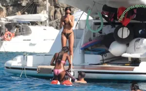 Eiza González / eizagonzalez / eizamusica nude photo #0314