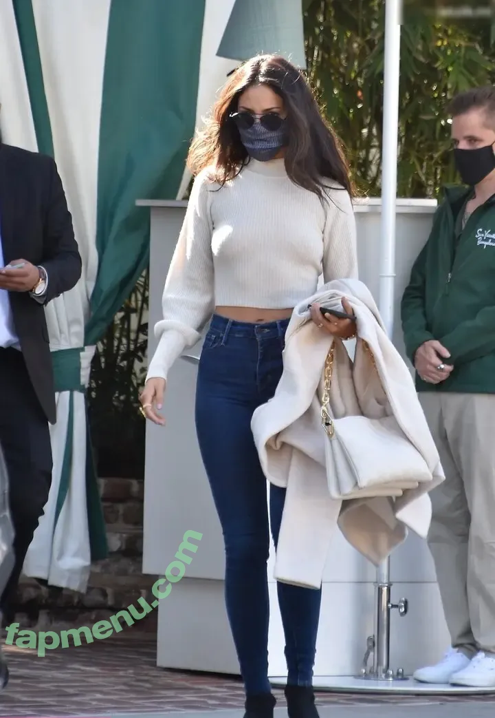 Eiza González nude photo #0095 (eizagonzalez / eizamusica)