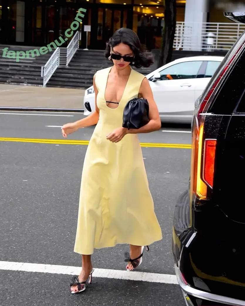 Eiza González nude photo #0109 (eizagonzalez / eizamusica)