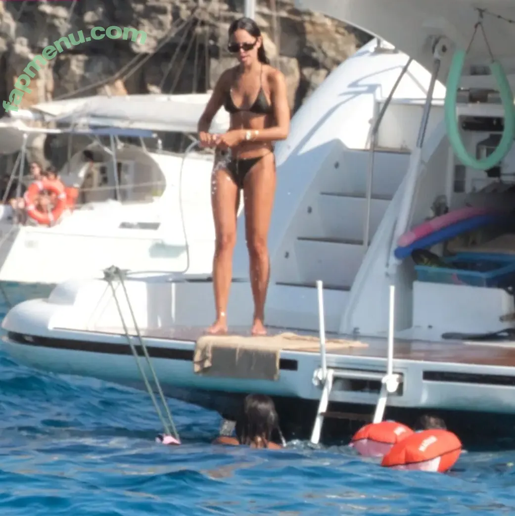 Eiza González nude photo #0306 (eizagonzalez / eizamusica)