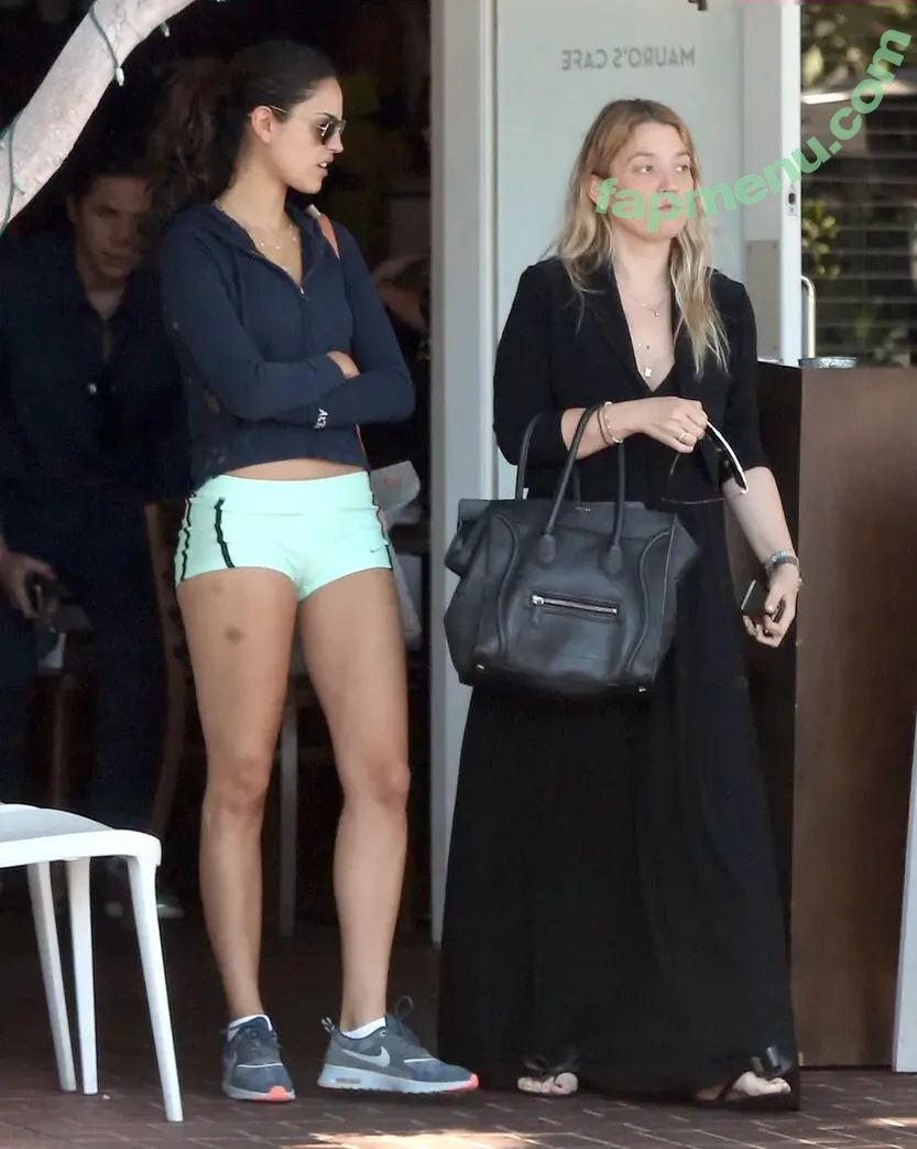 Eiza González nude photo #0388 (eizagonzalez / eizamusica)