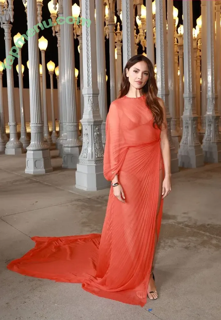 Eiza González nude photo #0441 (eizagonzalez / eizamusica)