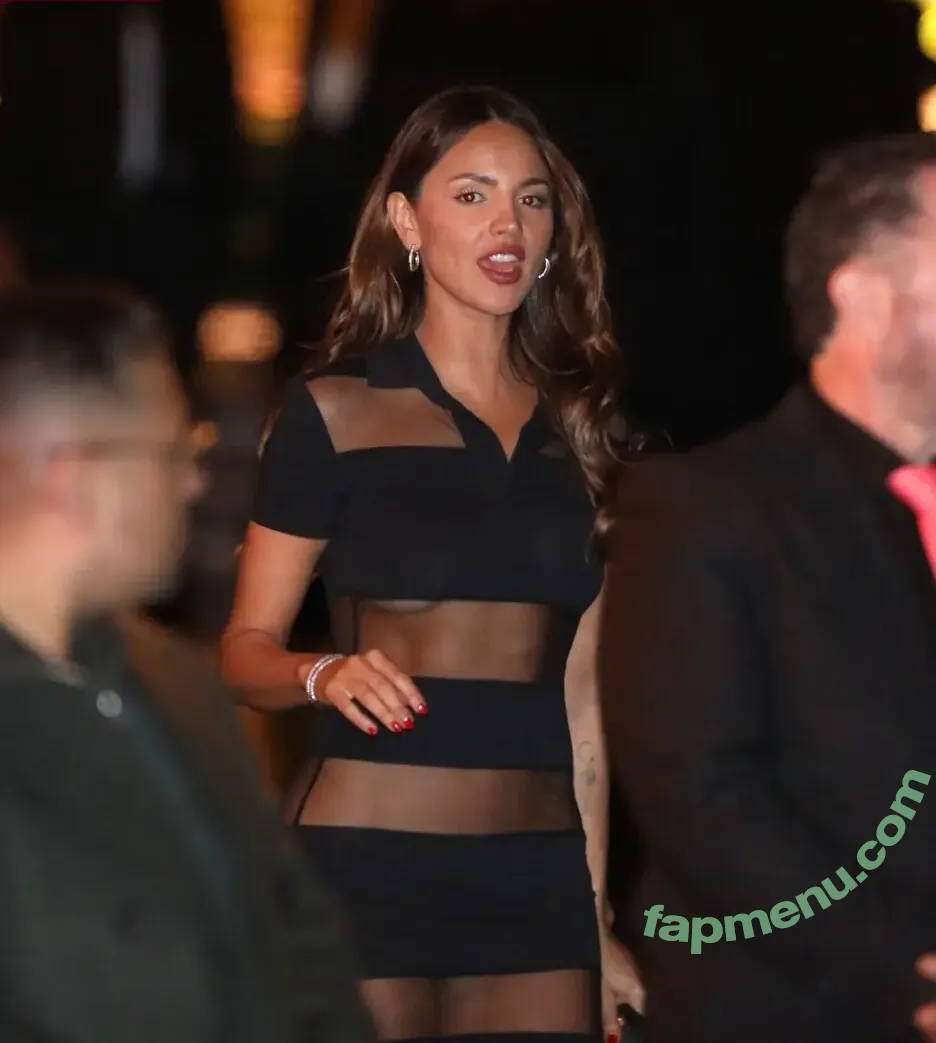 Eiza González nude photo #0638 (eizagonzalez / eizamusica)