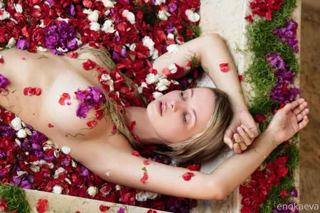 Ekaterina Enokaeva / enokaeva nude photo #0808