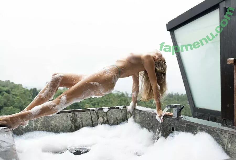 Ekaterina Enokaeva nude photo #1289 (enokaeva)