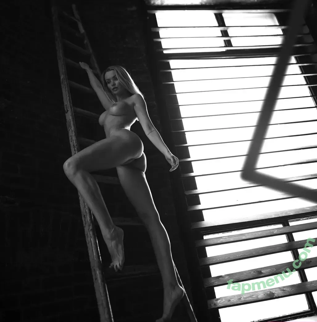 Ekaterina Enokaeva nude photo #1909 (enokaeva)