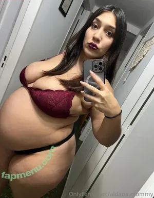 Ekigs / emilykigr nude photo #0036