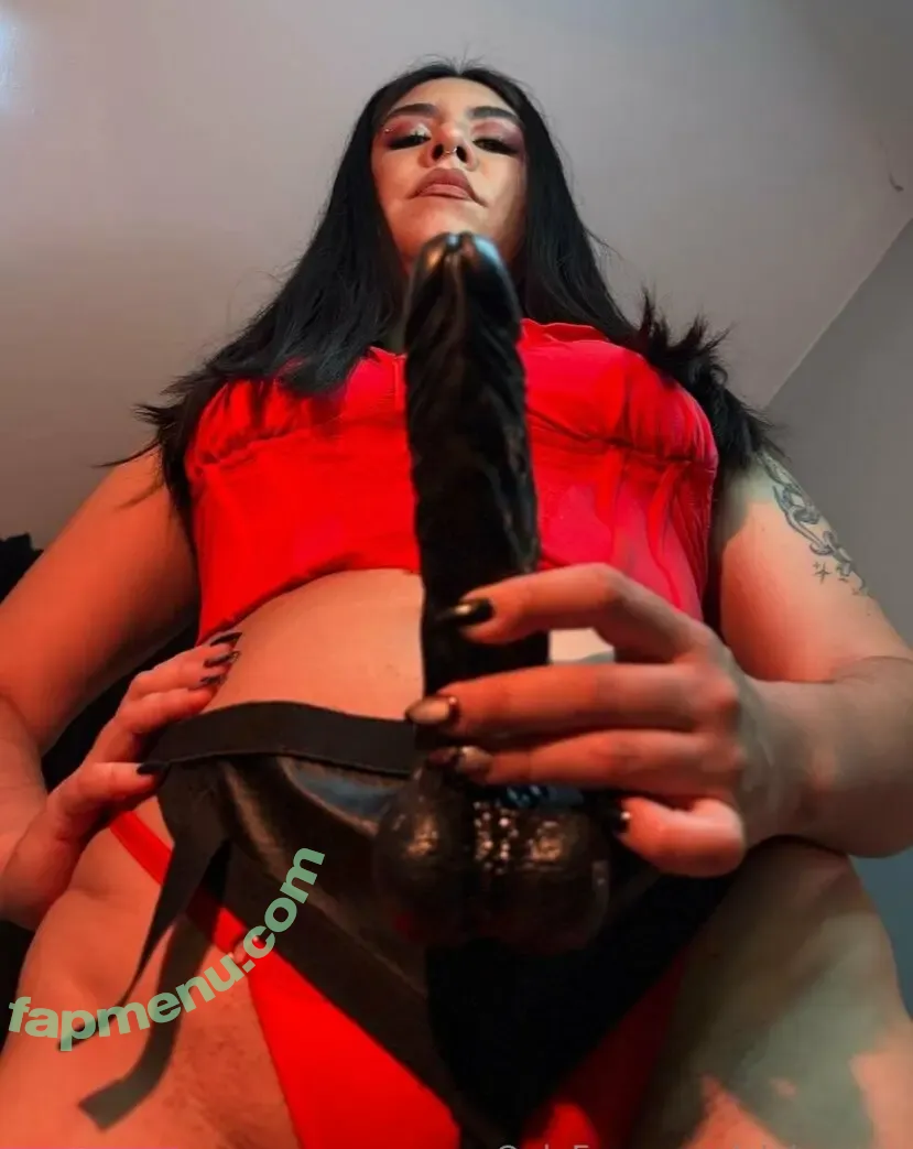 elahunter nude photo #0010 (elahunter)
