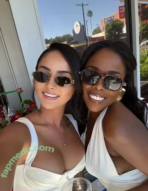 Elaine Kim / Elaine Kim Ratner / Elaine Ratner / elainekratner nude photo #0128