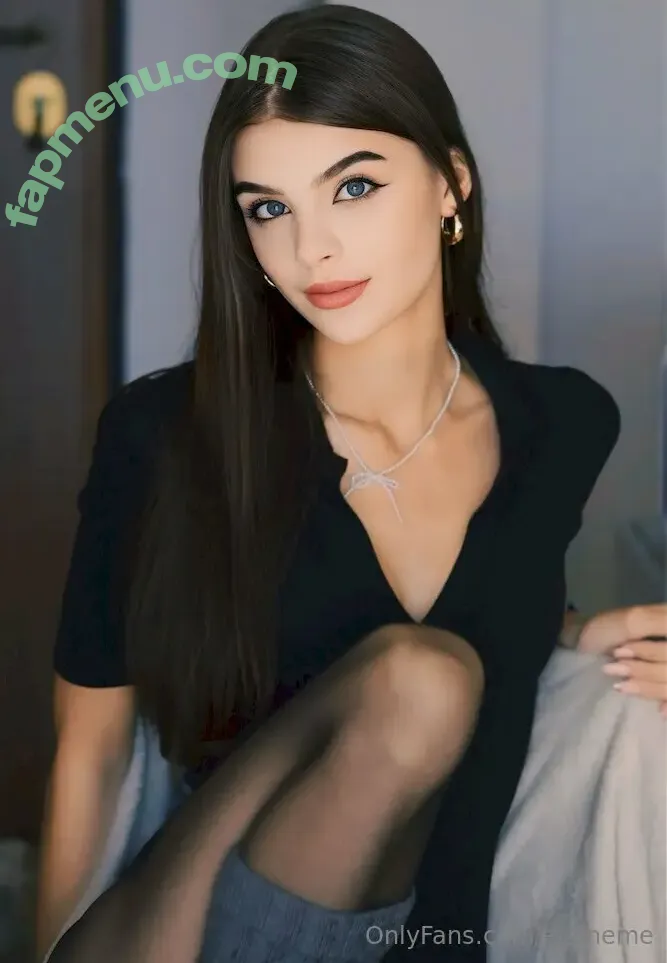 elaineme nude photo #0025 (elaineme_)