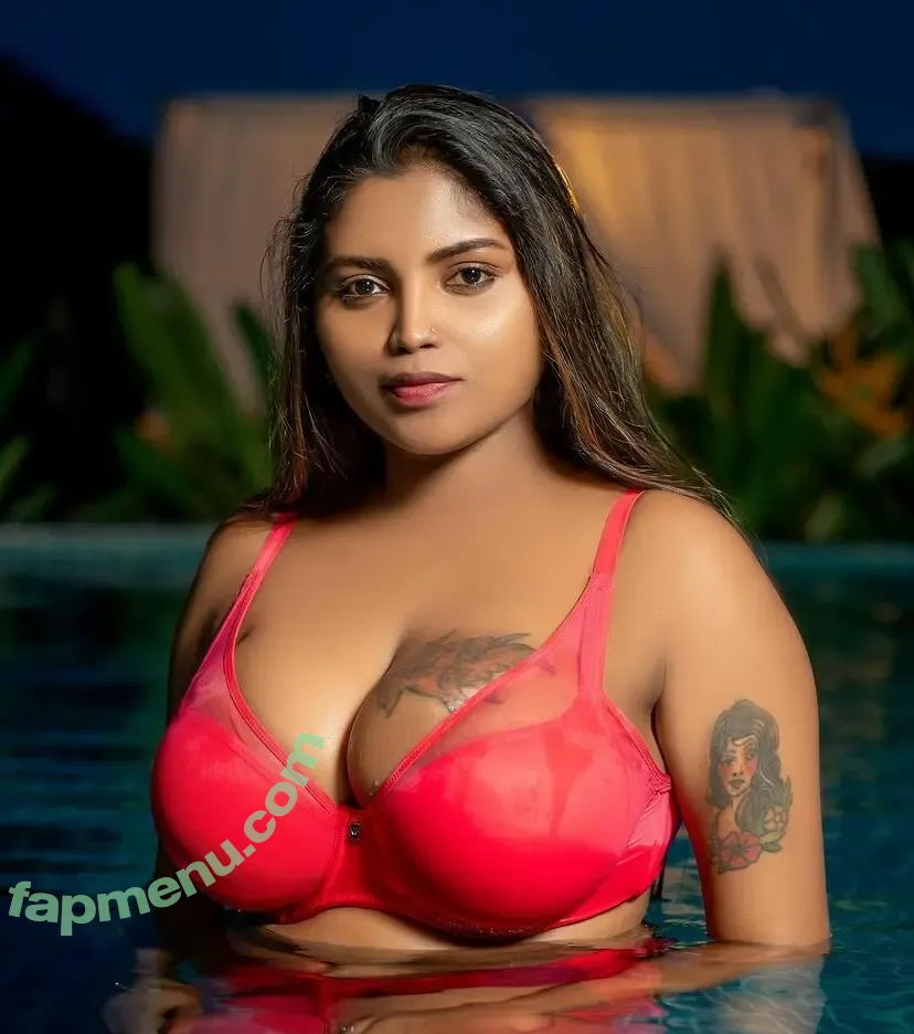 Elakkiya Rajendran nude photo #0031 (elakkiyaaofficial)