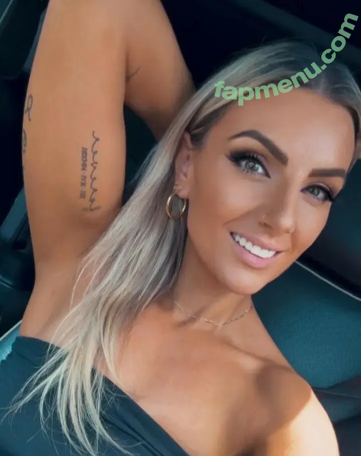 Elania Viktoria nude photo #0003 (elaniaxoxo)