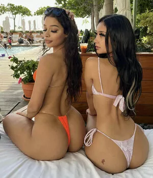 elara777 / 777ELARA / uilaanii nude photo #0018