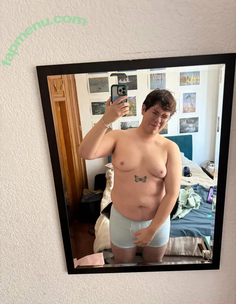elconnor19 nude photo #0013 (elconnor19)