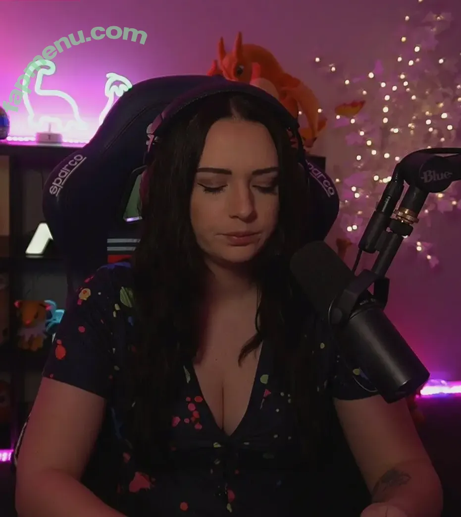 Eleanorsaur nude photo #0129 (eleanorsaurtv)