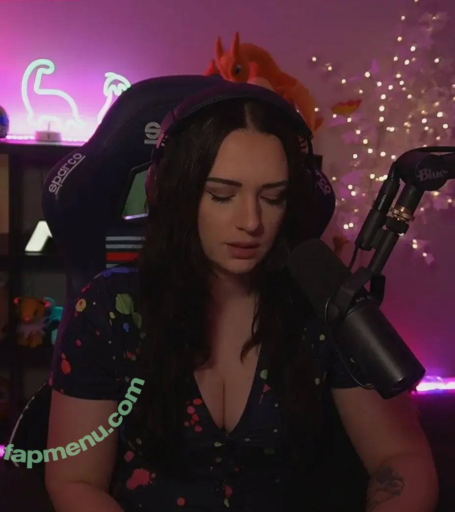 Eleanorsaur nude photo #0130 (eleanorsaurtv)