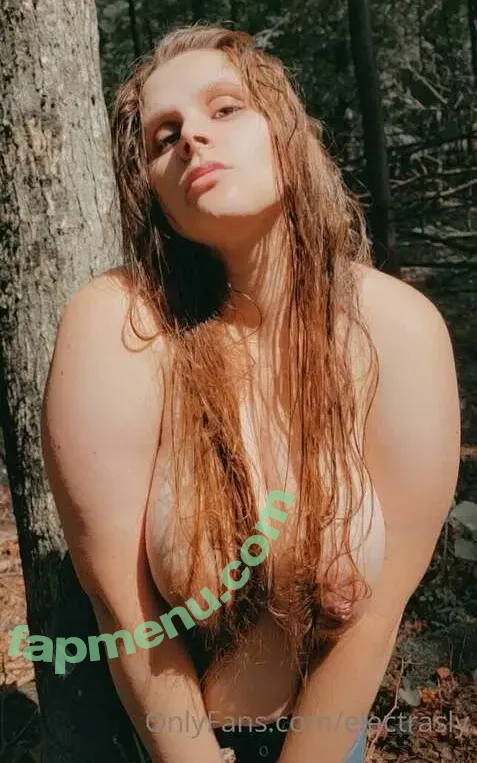 electrasly nude photo #0004 (electrasky_)