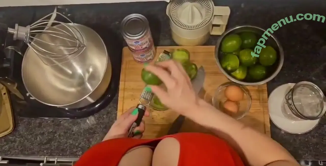 elektryklyzyrd nude photo #0054 (elektryklyzyrd2)