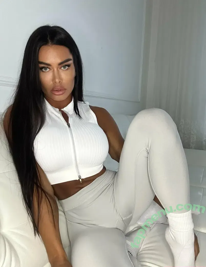 elena_buttyb nude photo #0009 (elena_buttyb)