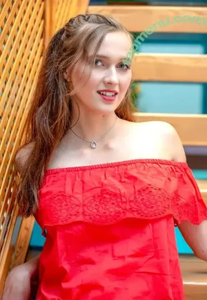  nude photo #0010