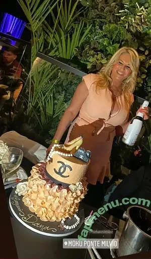 Elena Daniela Ungureanu / danachanel / elenadanielaungureanu nude photo #0075