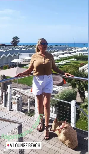 Elena Daniela Ungureanu / danachanel / elenadanielaungureanu nude photo #0093