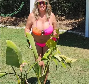 Elena Daniela Ungureanu / danachanel / elenadanielaungureanu nude photo #0106