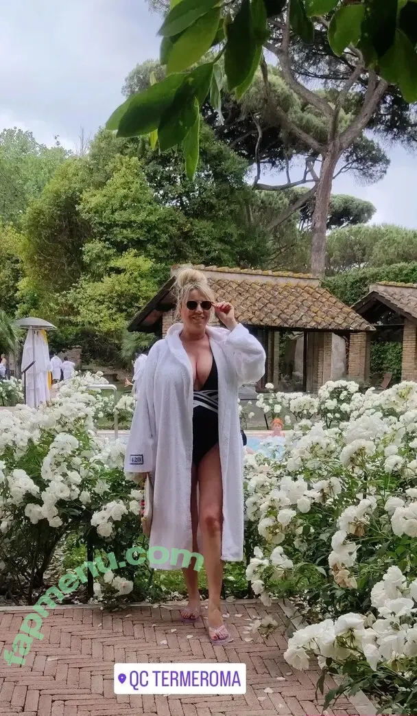 Elena Daniela Ungureanu nude photo #0077 (danachanel / elenadanielaungureanu)