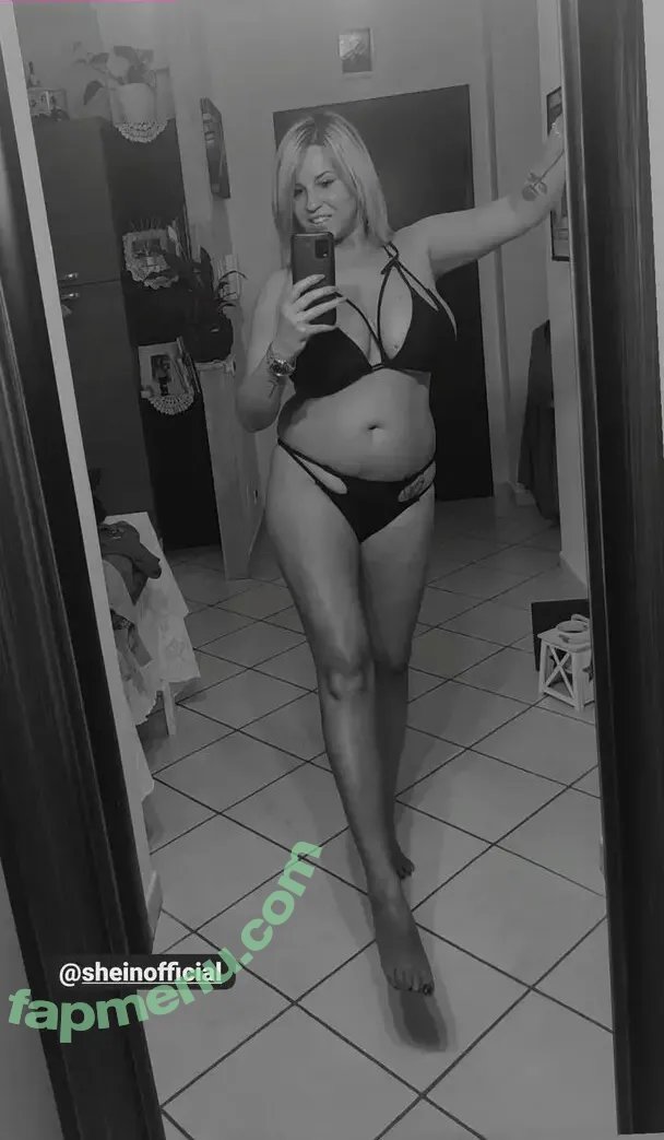 Elena Daniela Ungureanu nude photo #0087 (danachanel / elenadanielaungureanu)