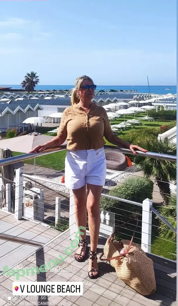 Elena Daniela Ungureanu nude photo #0093 (danachanel / elenadanielaungureanu)