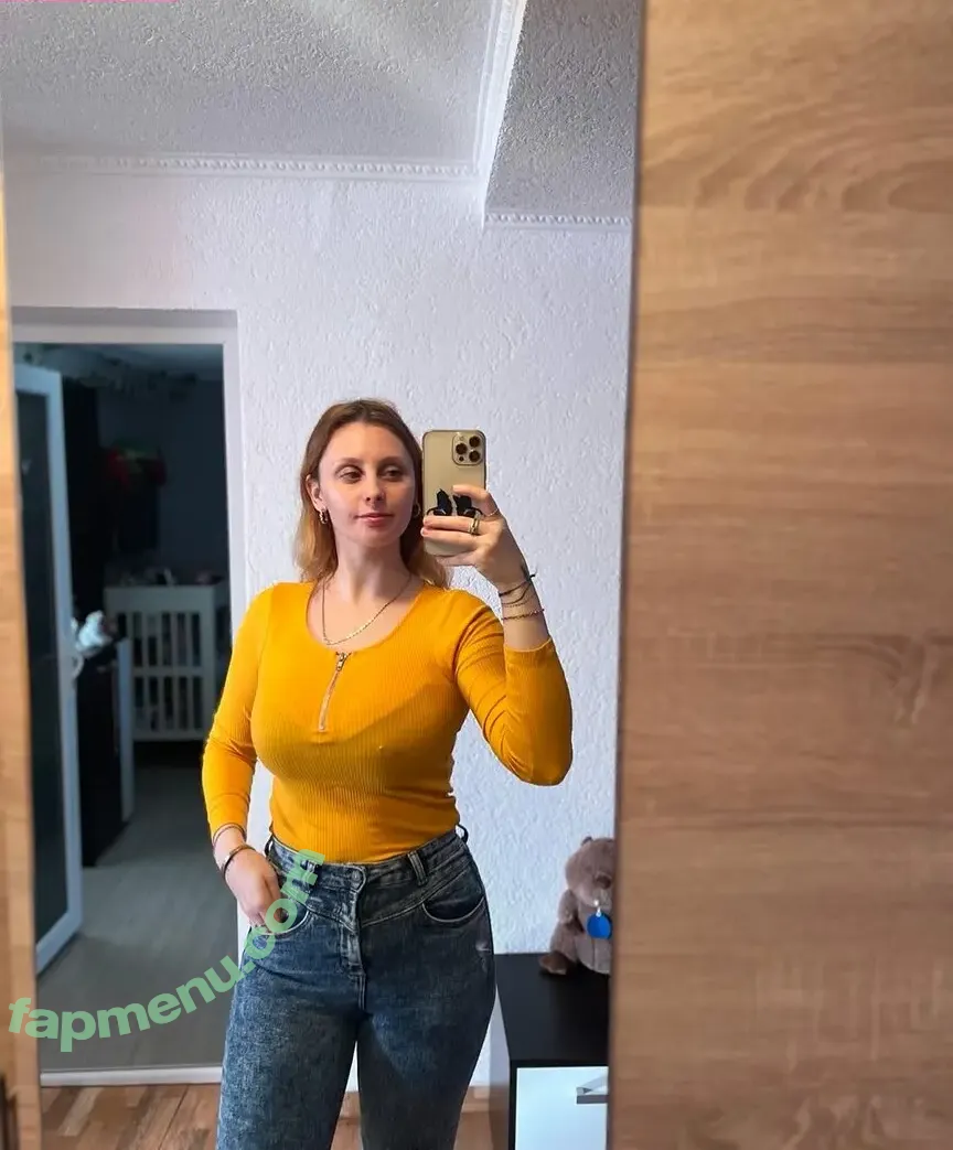 Elena Ilie nude photo #0049 (elena.petronela)