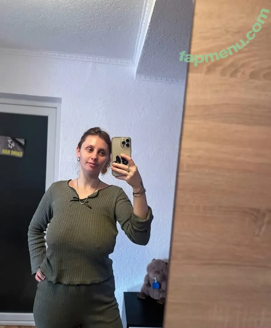 Elena Ilie nude photo #0050 (elena.petronela)