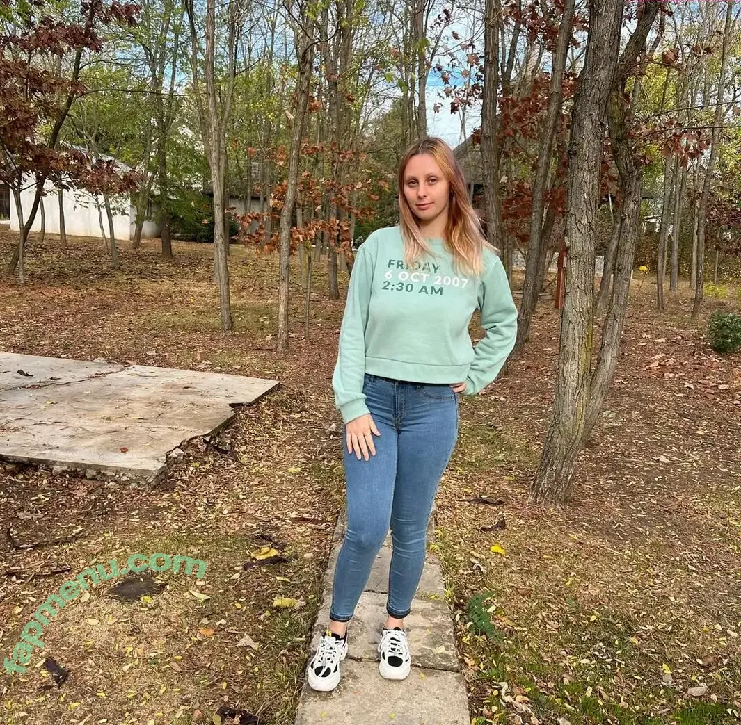 Elena Ilie nude photo #0062 (elena.petronela)