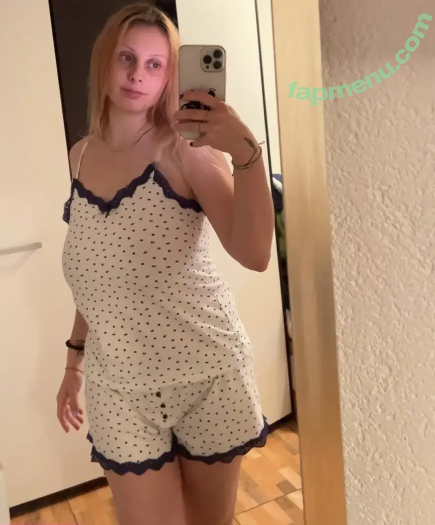 Elena Ilie nude photo #0070 (elena.petronela)