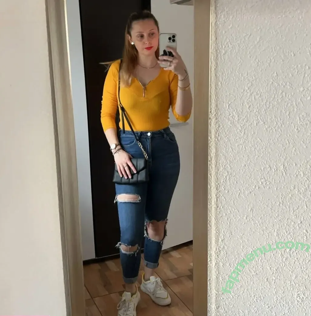 Elena Ilie nude photo #0083 (elena.petronela)