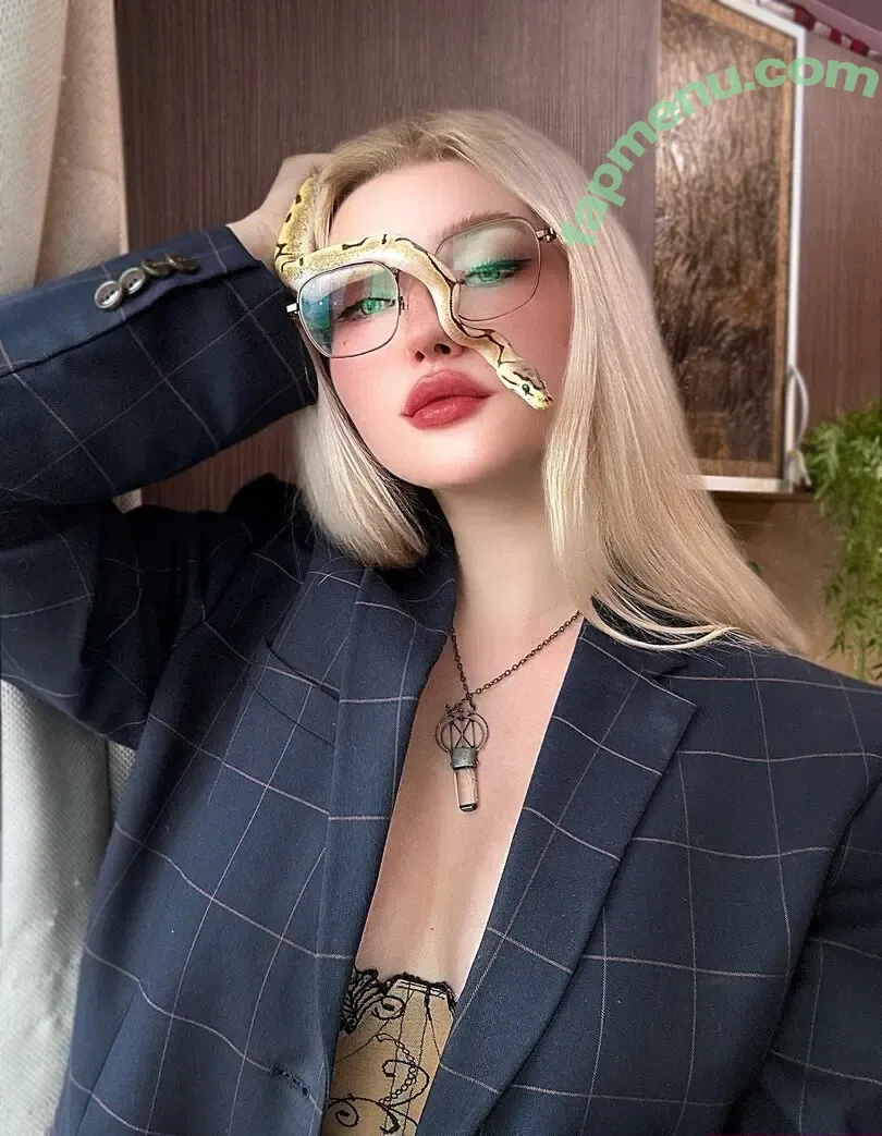 Elena Kyalviyainen nude photo #0185 (Elena Kyalviyainen)