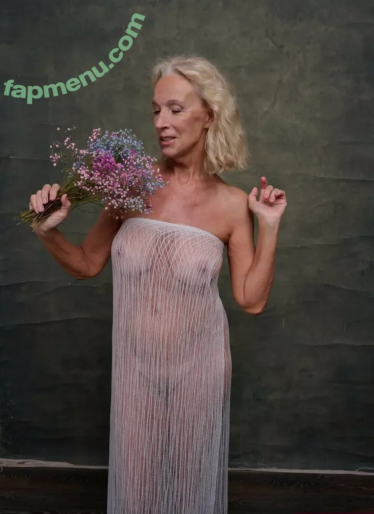 Elena Luneva nude photo #0083 (Elenalunevall)