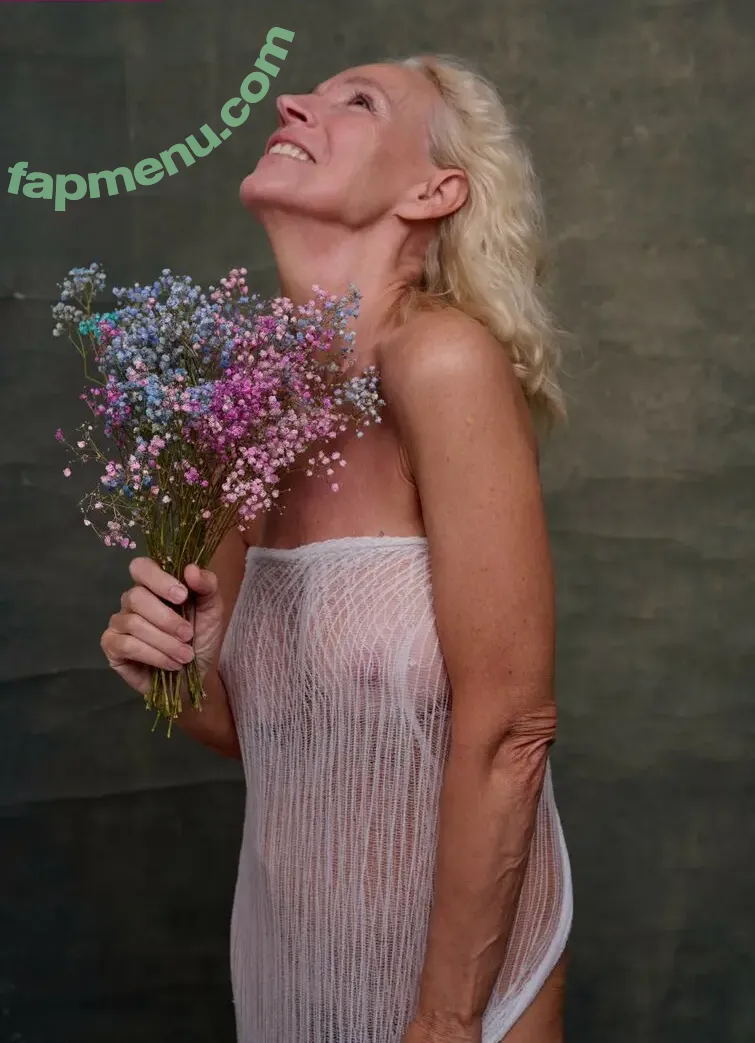 Elena Luneva nude photo #0084 (Elenalunevall)