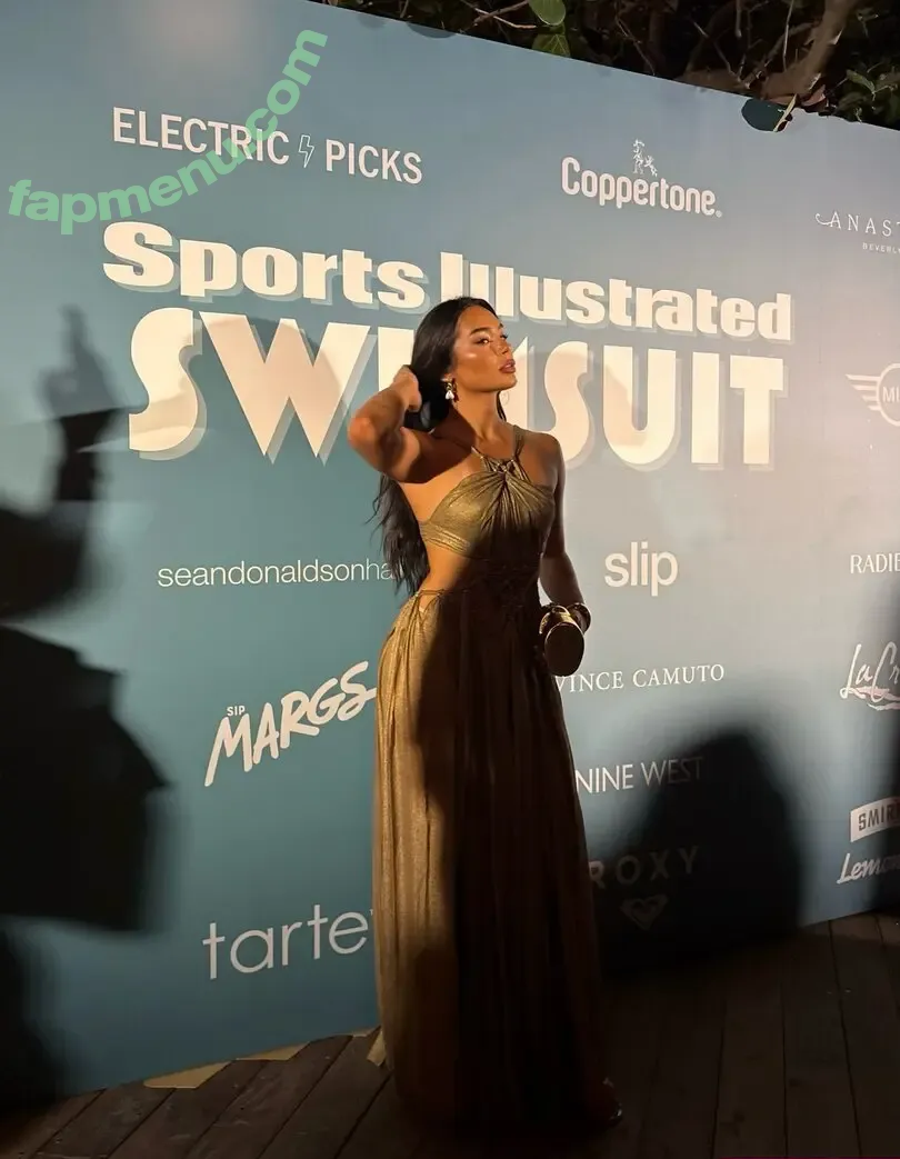 Elenachristine_s nude photo #0013 ( / Elena Christine / Elena Stavinoha)