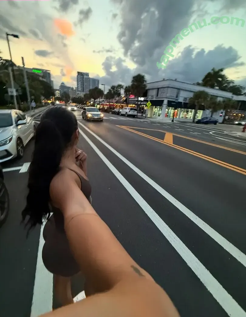 Elenachristine_s nude photo #0016 ( / Elena Christine / Elena Stavinoha)