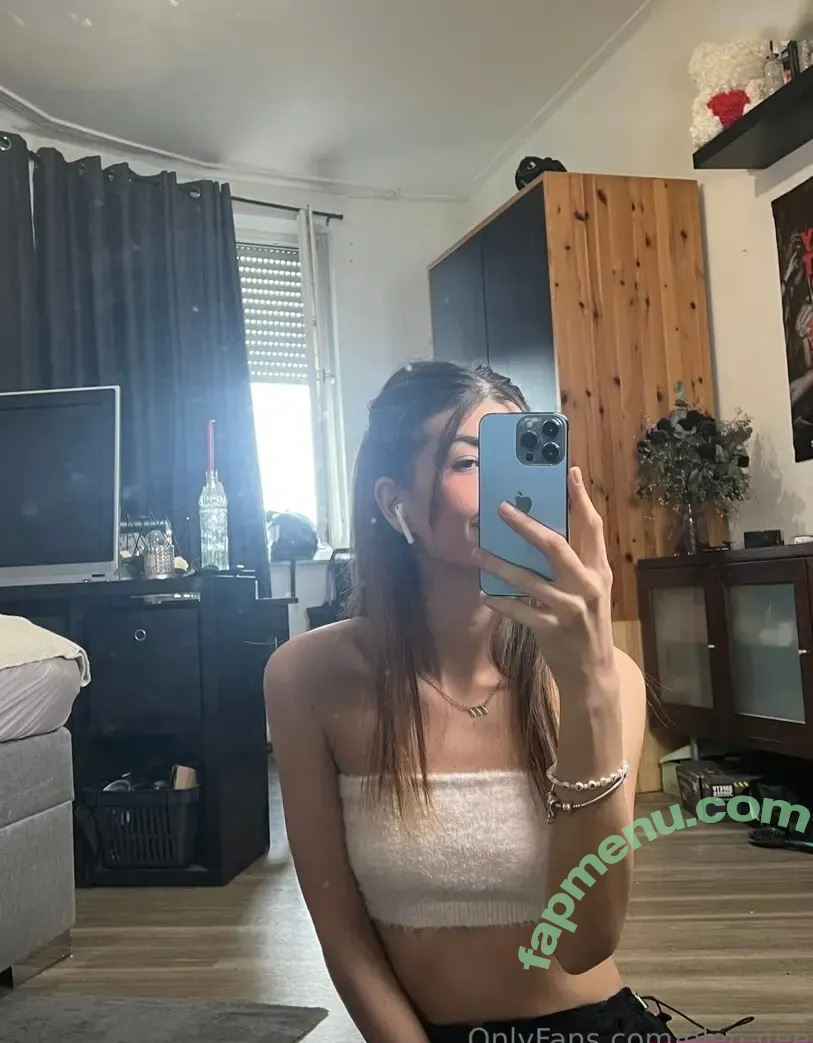 Elenafee nude photo #0027 (elenafee_)