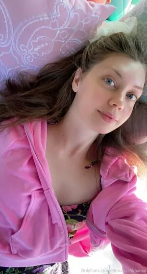 Elenakoshkaxoxo / therealelenakoshka nude photo #0252