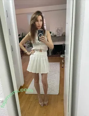 elenaroseyourewife / marinamagnificent nude photo #0040