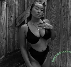 Éléonore Begin / elebegin nude photo #0005
