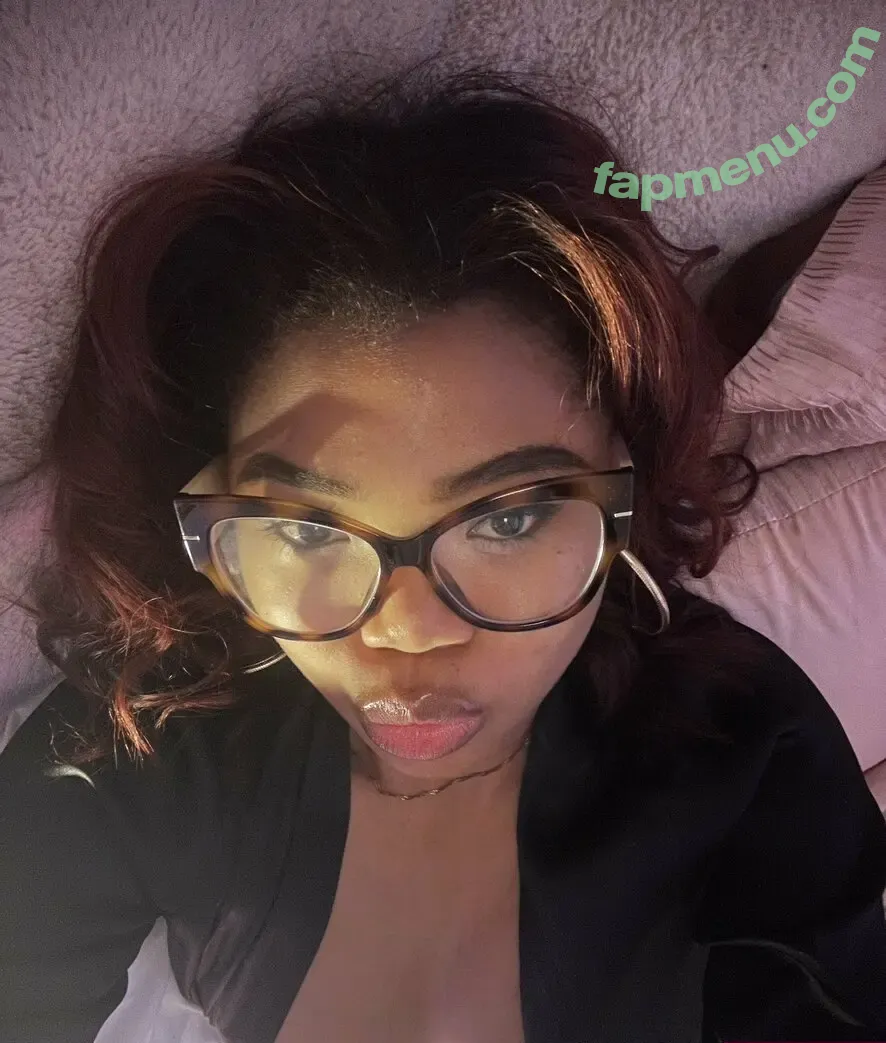 Elephanttittyz nude photo #0007 (smalltittyizzy)