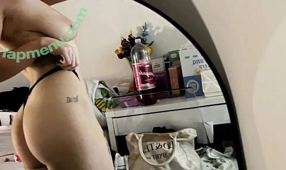 Elerievans123 nude photo #0164 (Elerievans123)